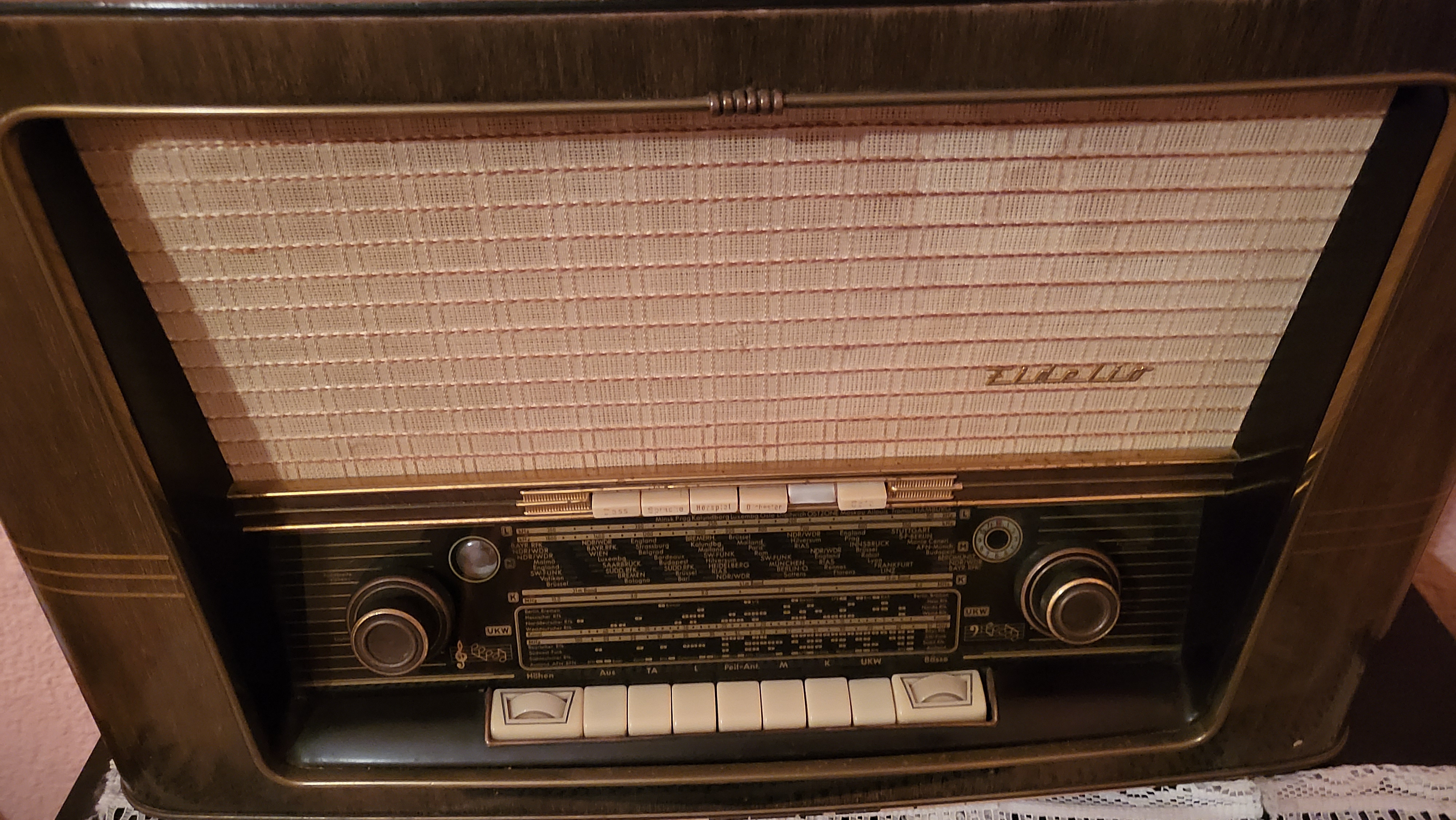 Transcomunicacion con radios de valvulas